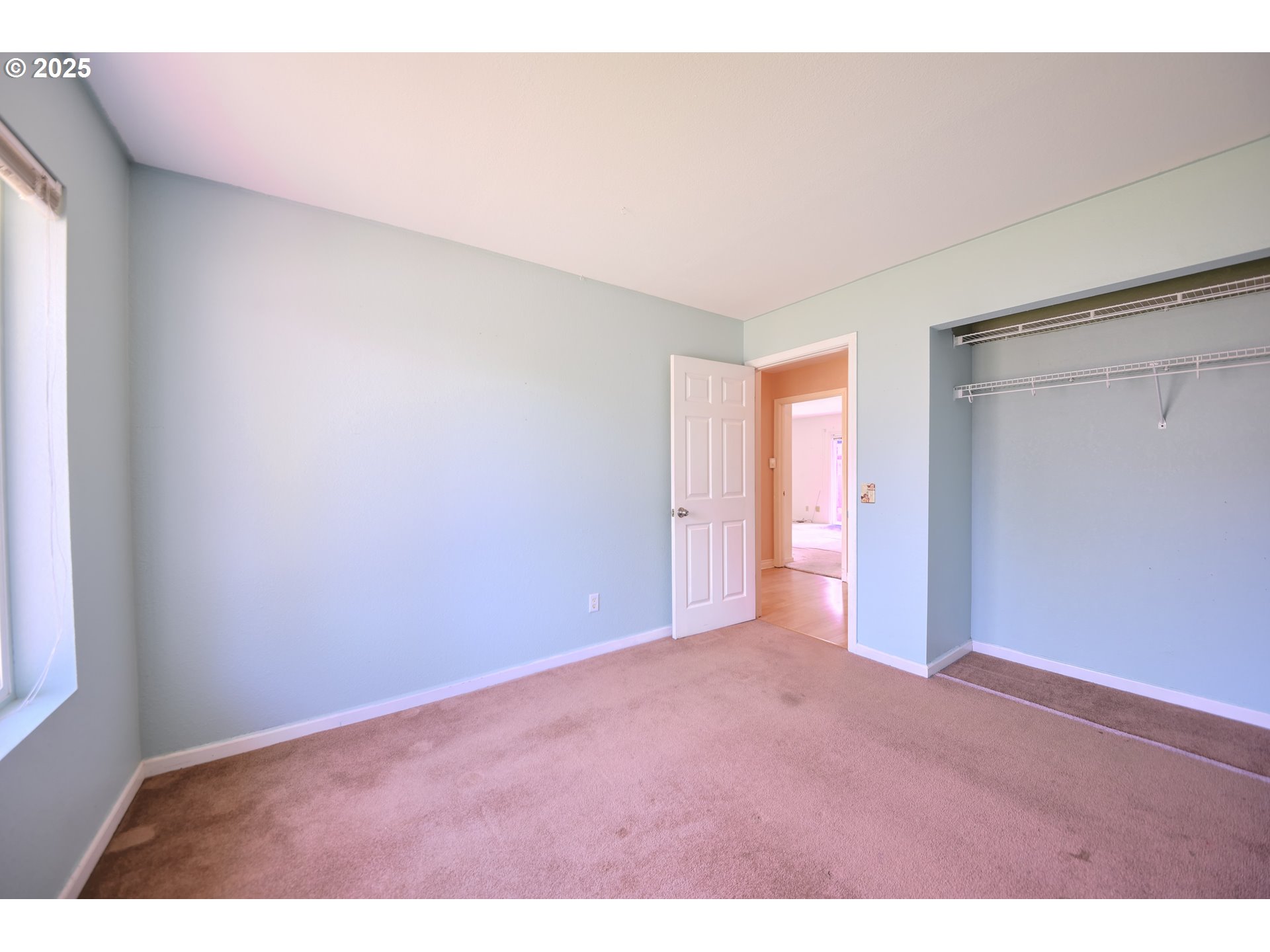 3847 SOUZA ST