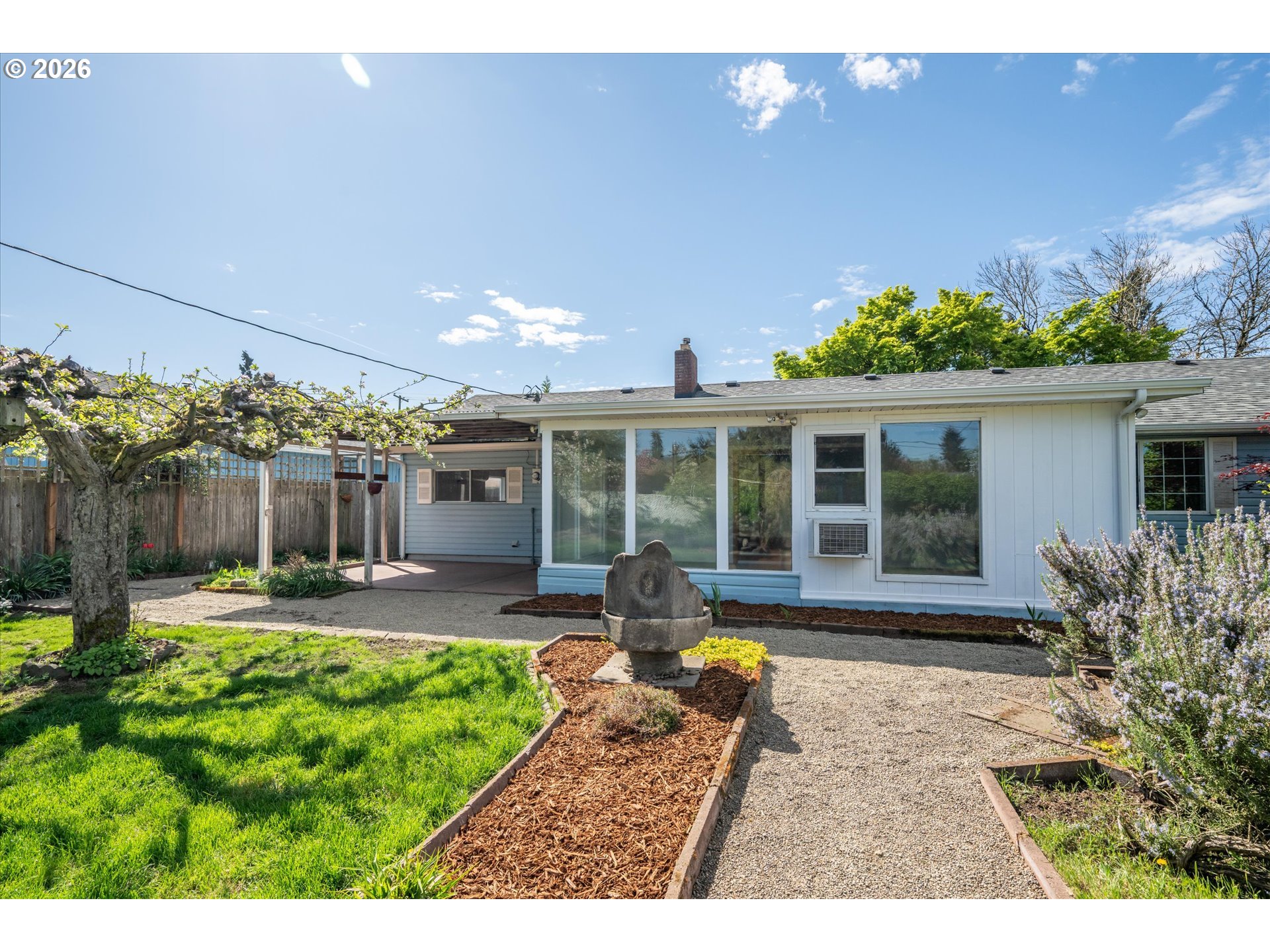 196 HAYDEN BRIDGE WAY