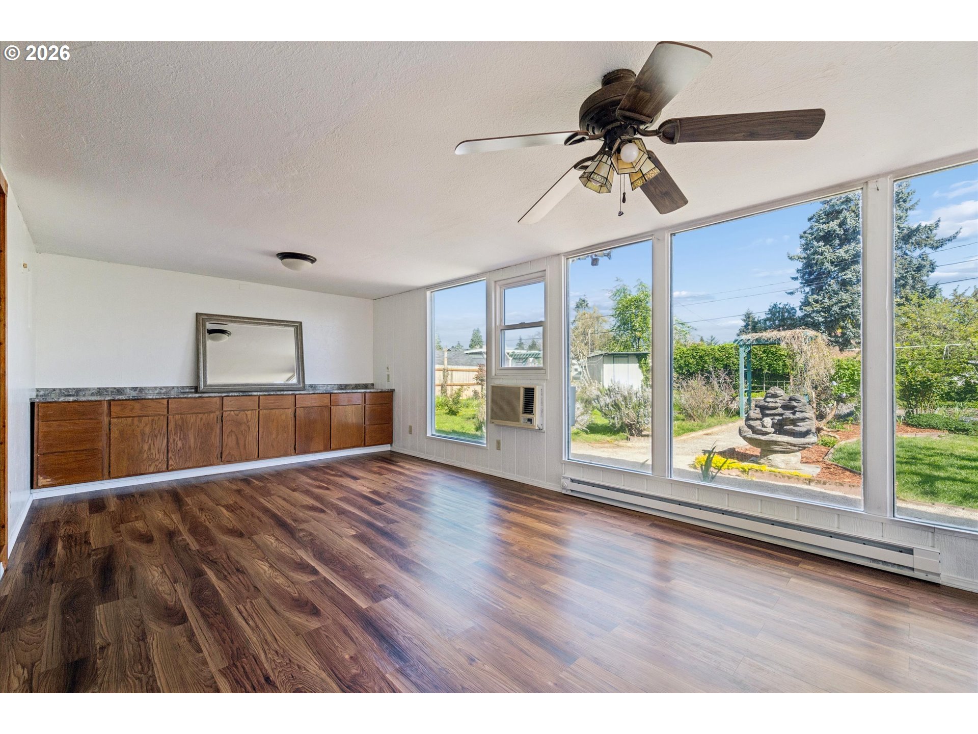 196 HAYDEN BRIDGE WAY