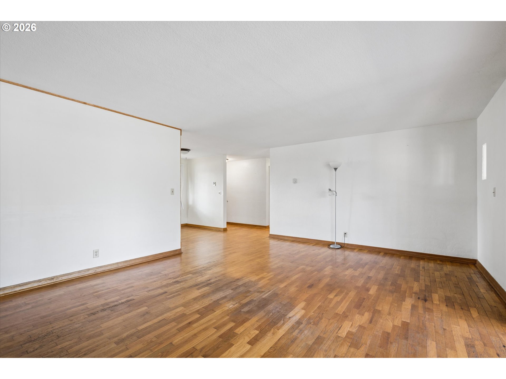 196 HAYDEN BRIDGE WAY