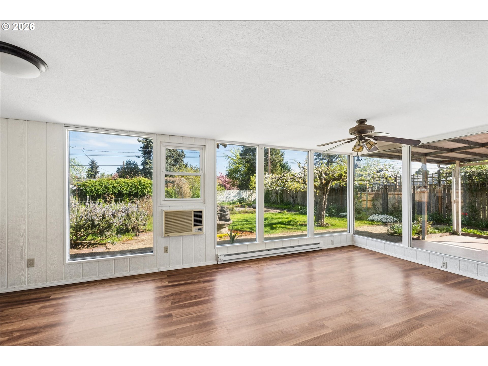 196 HAYDEN BRIDGE WAY