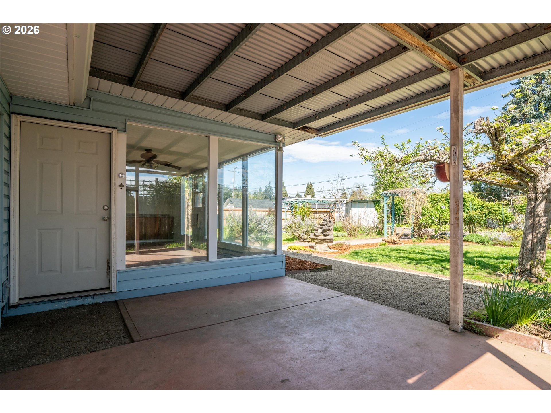 196 HAYDEN BRIDGE WAY