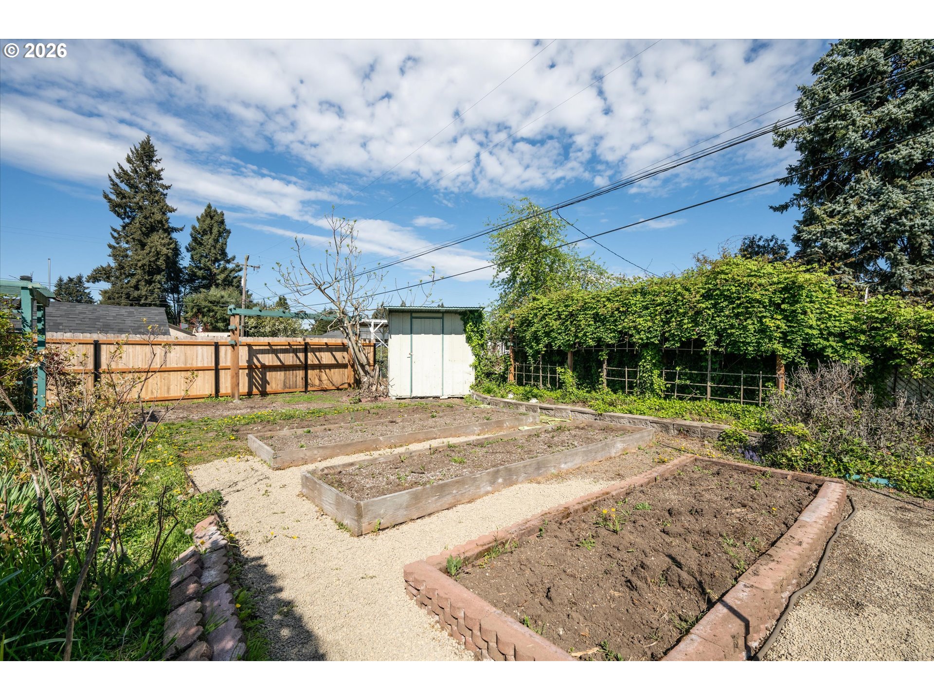 196 HAYDEN BRIDGE WAY