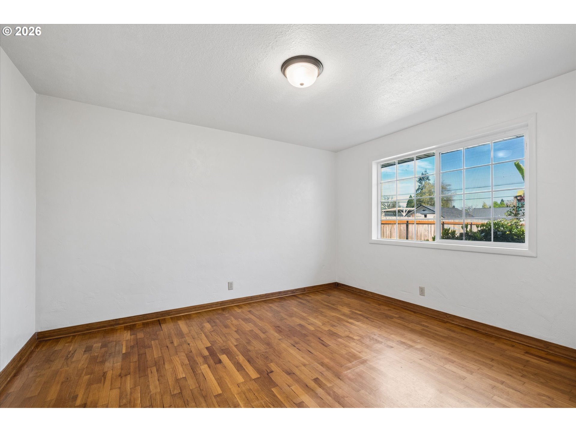 196 HAYDEN BRIDGE WAY