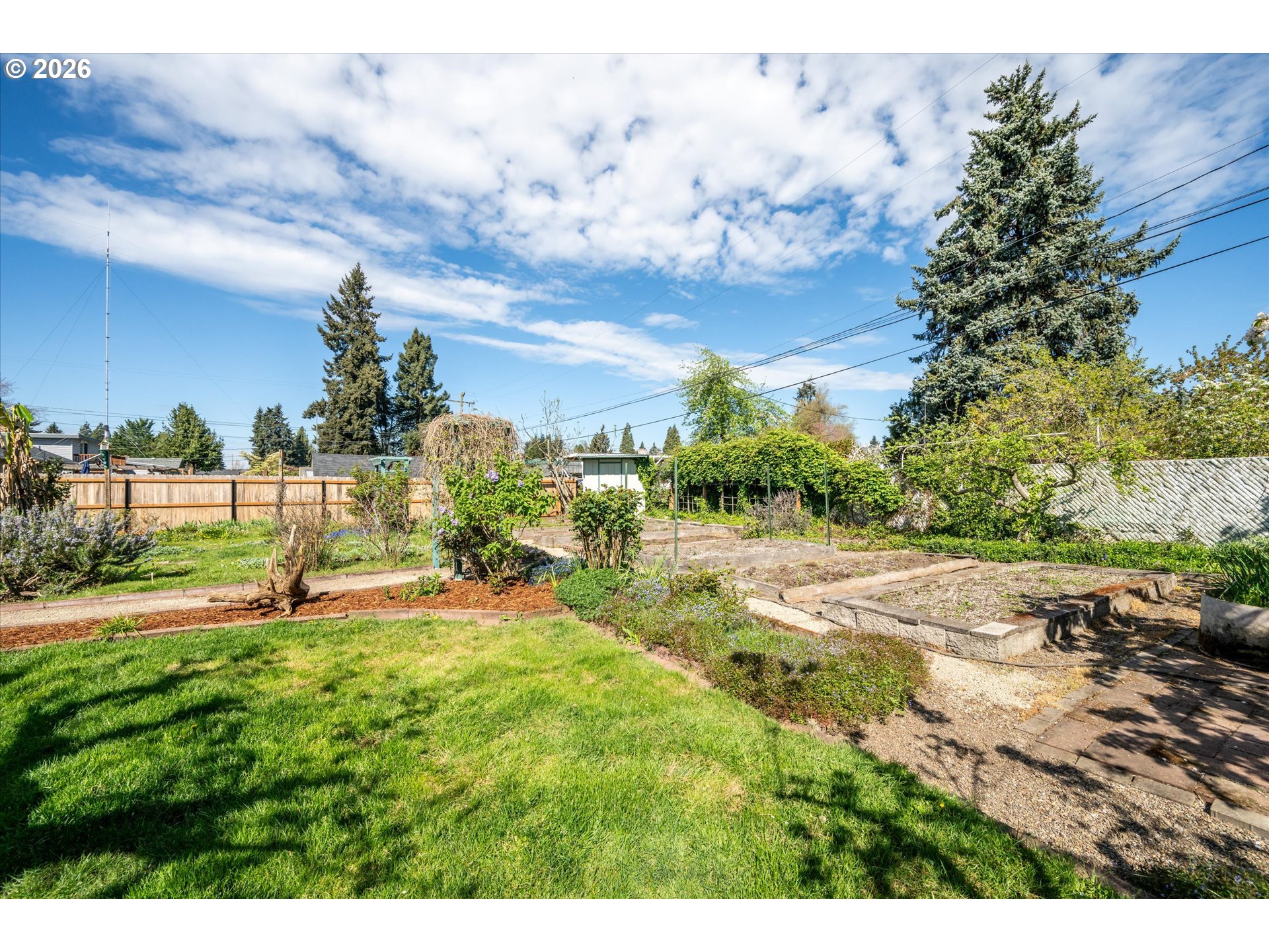 196 HAYDEN BRIDGE WAY