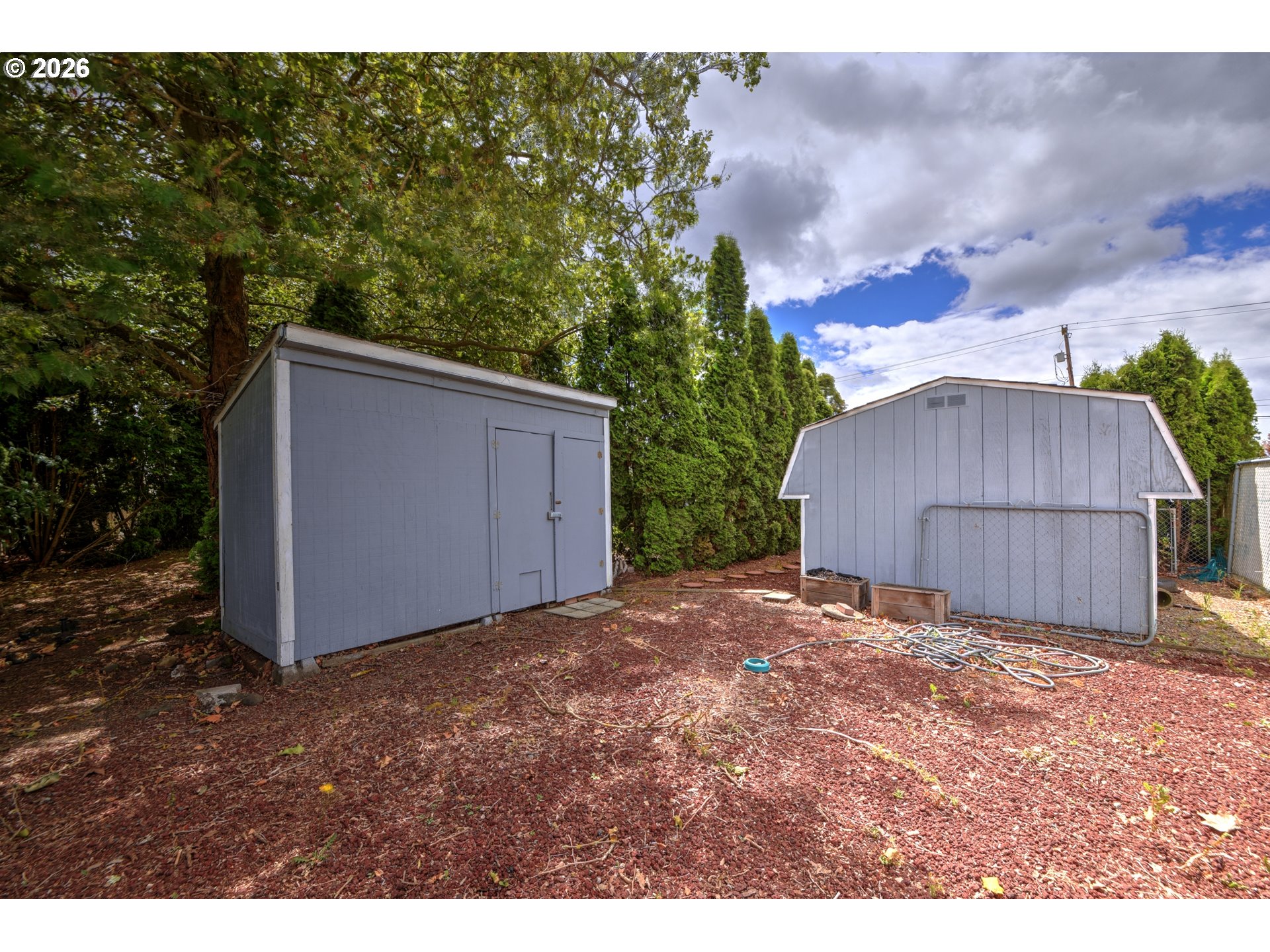 1217 WILLAGILLESPIE RD