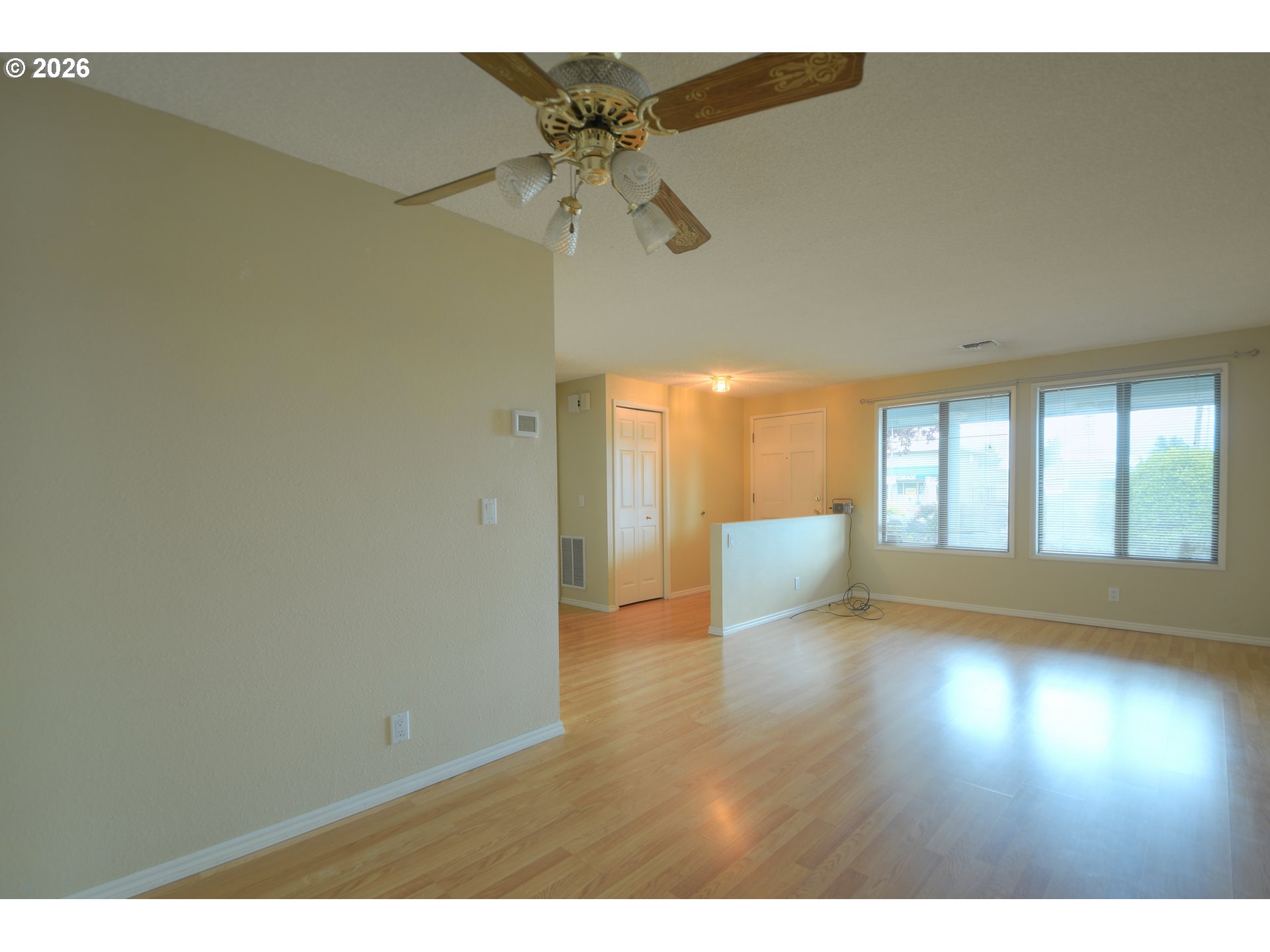 1217 WILLAGILLESPIE RD