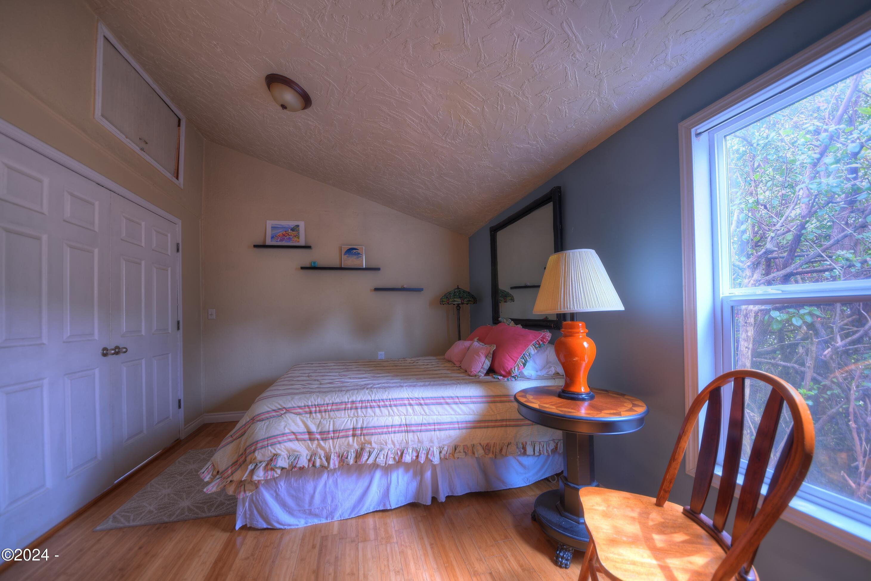 2208 NW Oceanview Drive