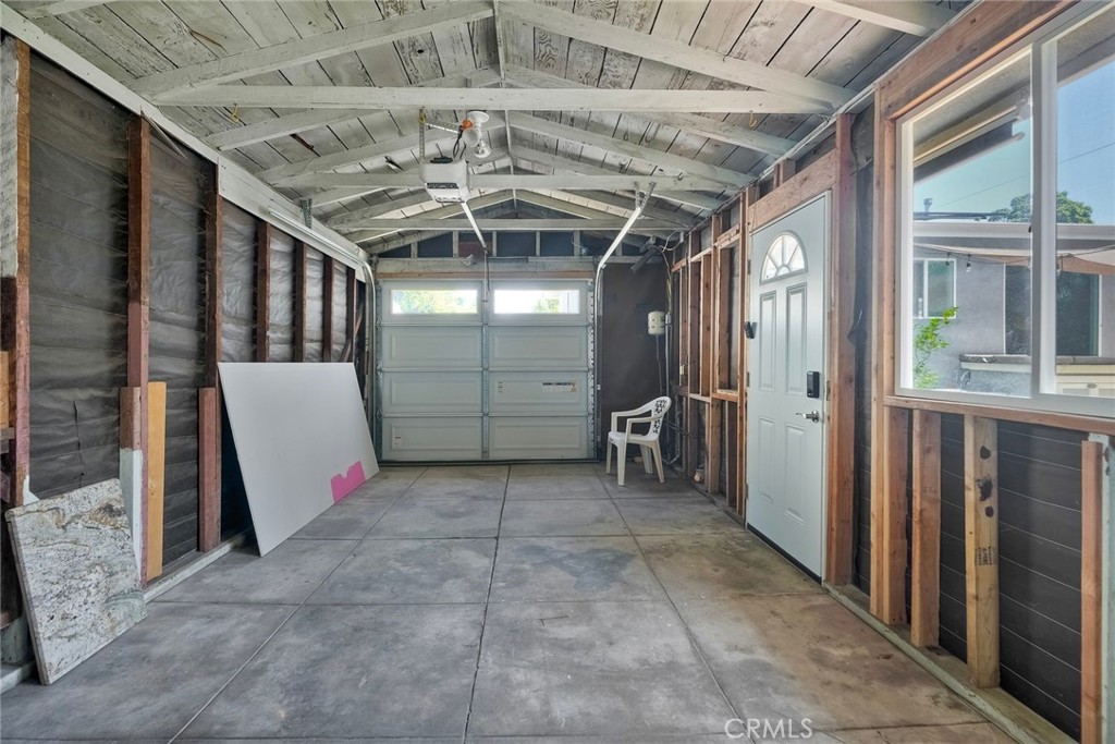 2019 Meade Avenue