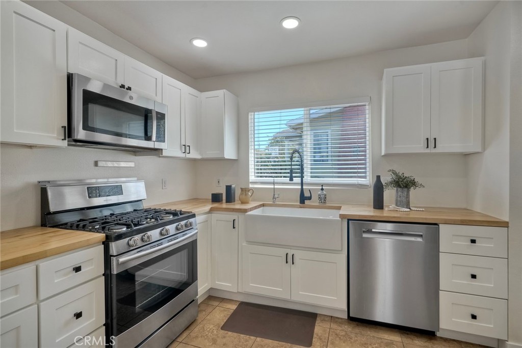 2019 Meade Avenue