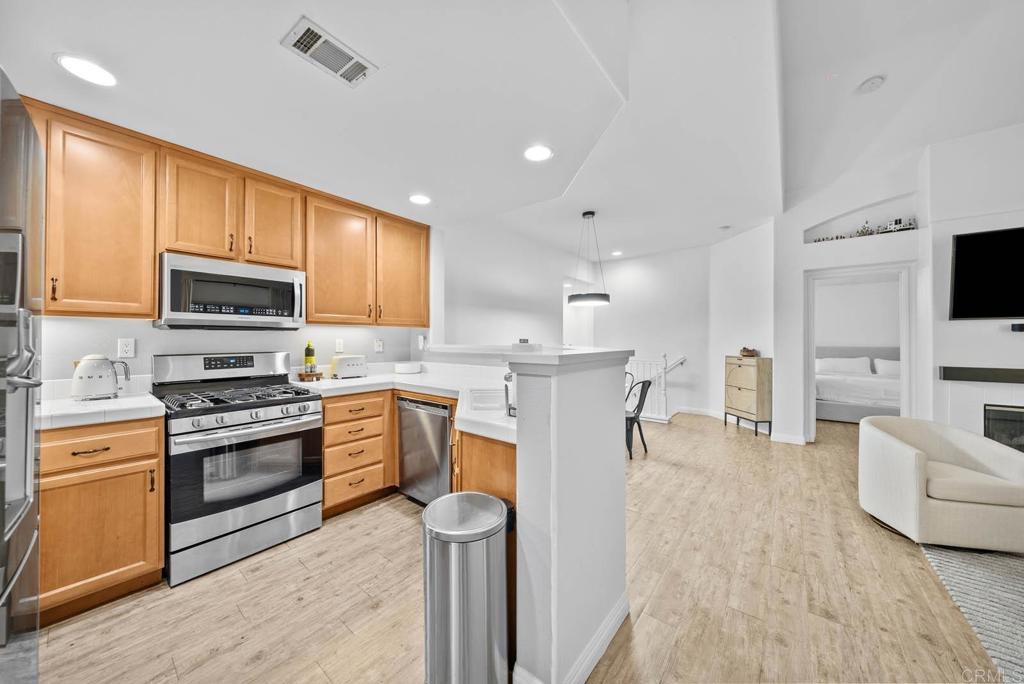 717 Caminito Valiente