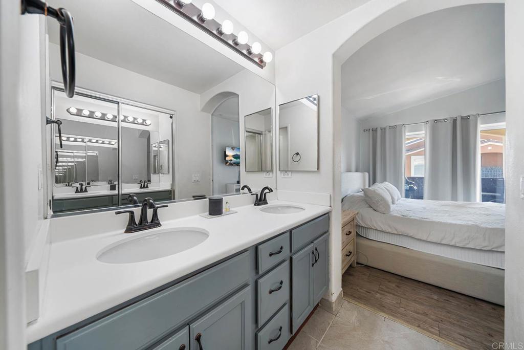 717 Caminito Valiente