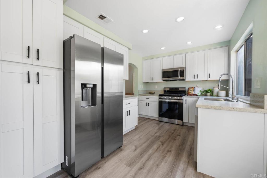 597 Iona Court