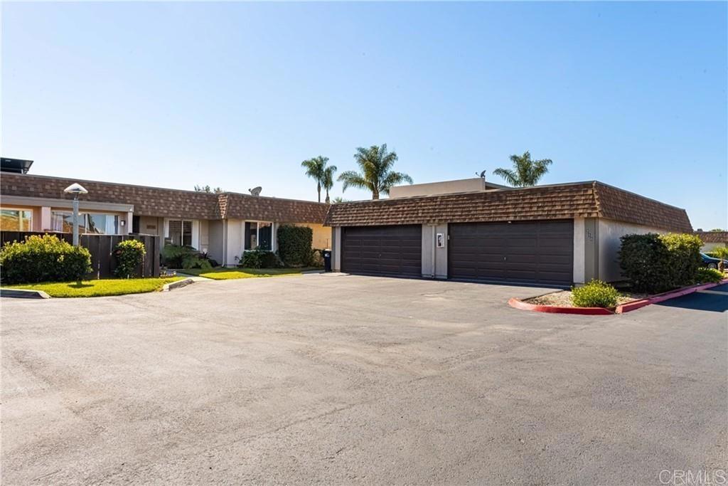 218 Holiday Way