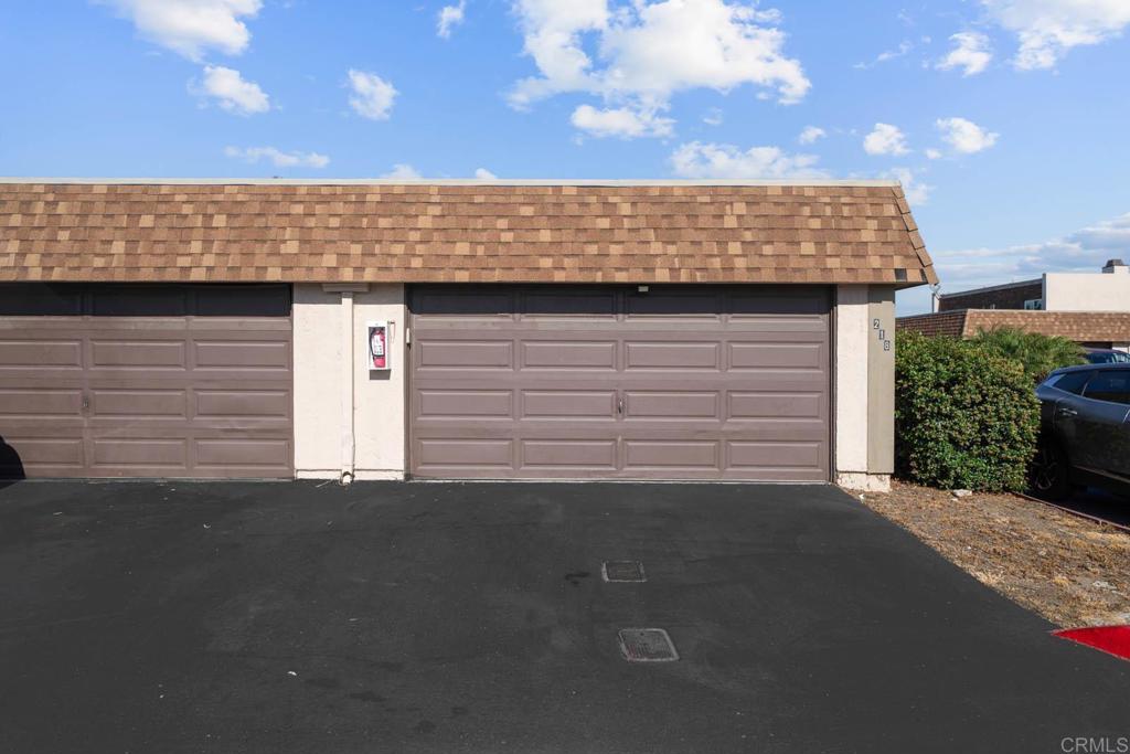 218 Holiday Way