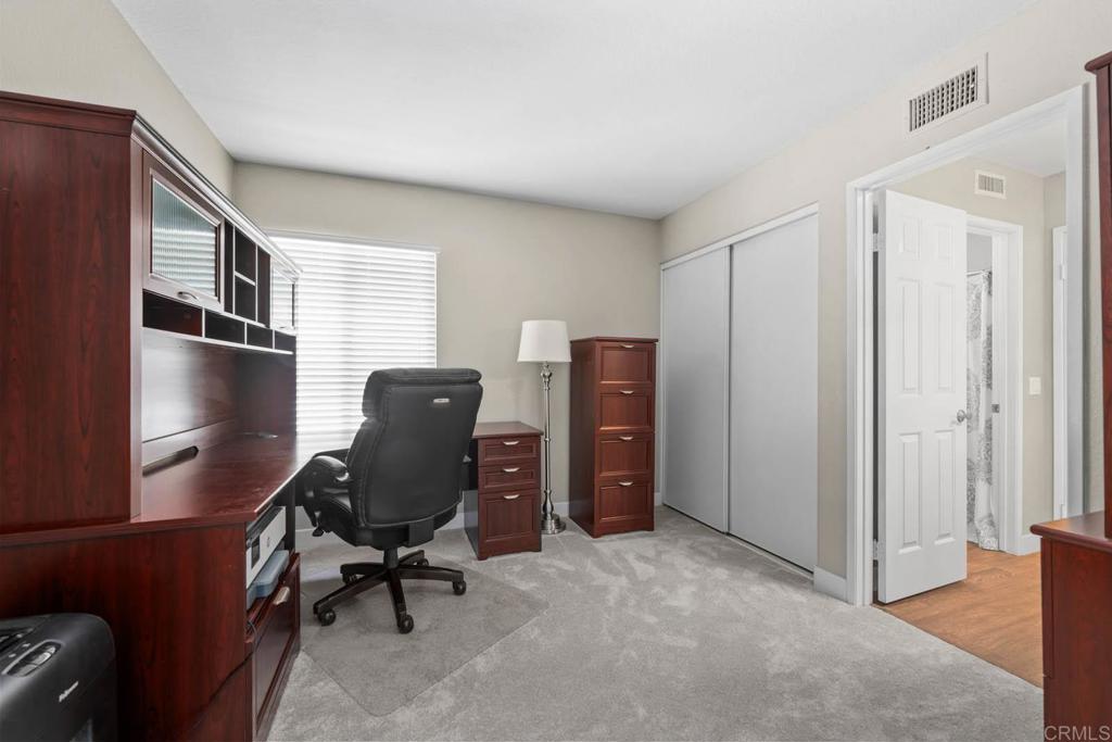 2435 Bear Rock