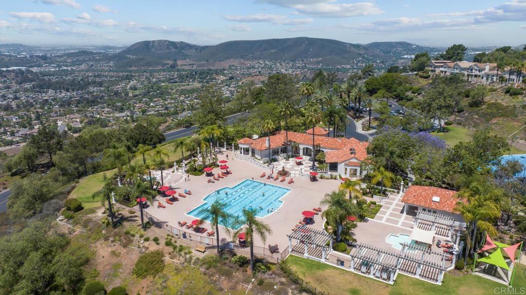 2435 Bear Rock