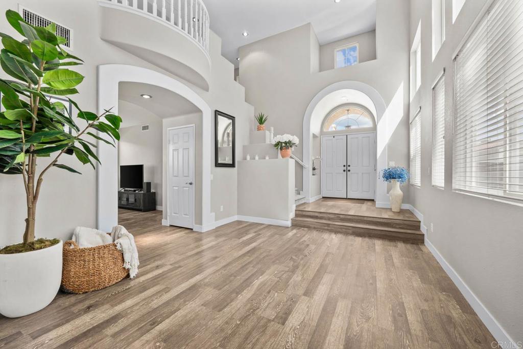 2435 Bear Rock
