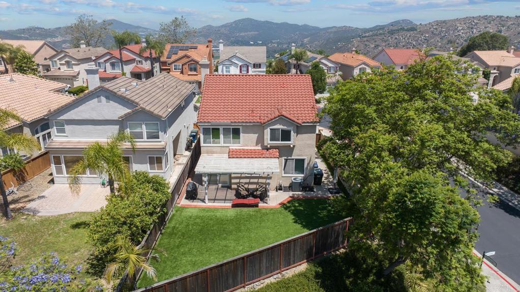 2435 Bear Rock