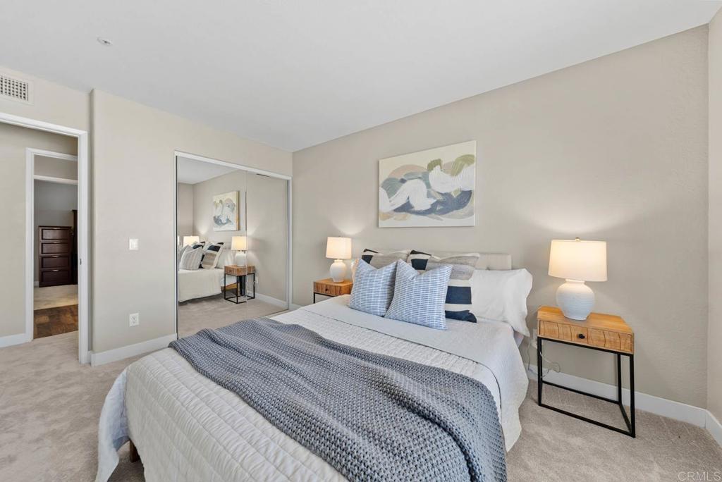 2435 Bear Rock