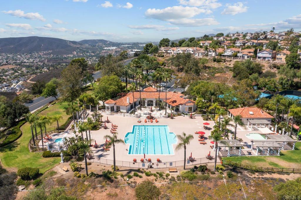 2435 Bear Rock
