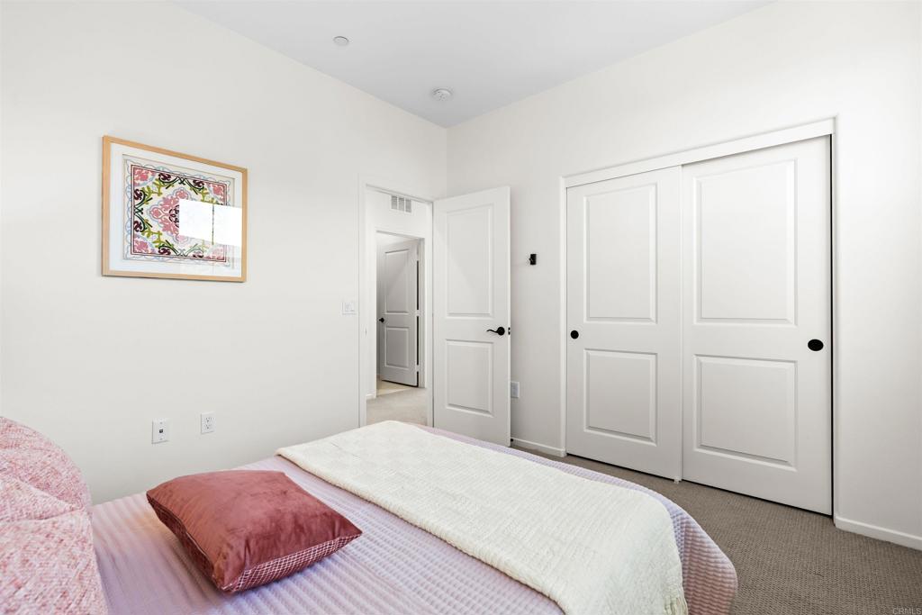 1917 Avenida Echeveria 43