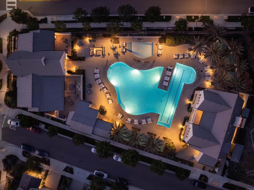 1917 Avenida Echeveria 43