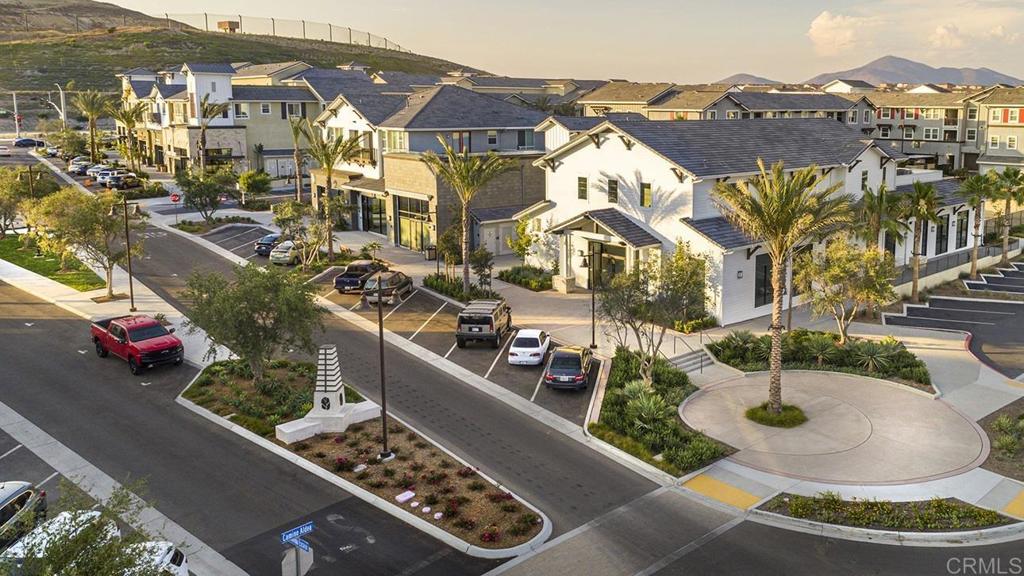 1917 Avenida Echeveria 43