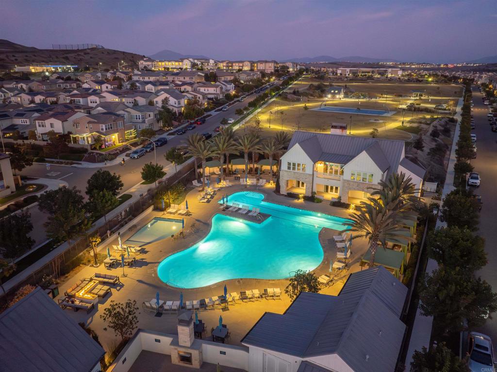 1917 Avenida Echeveria 43