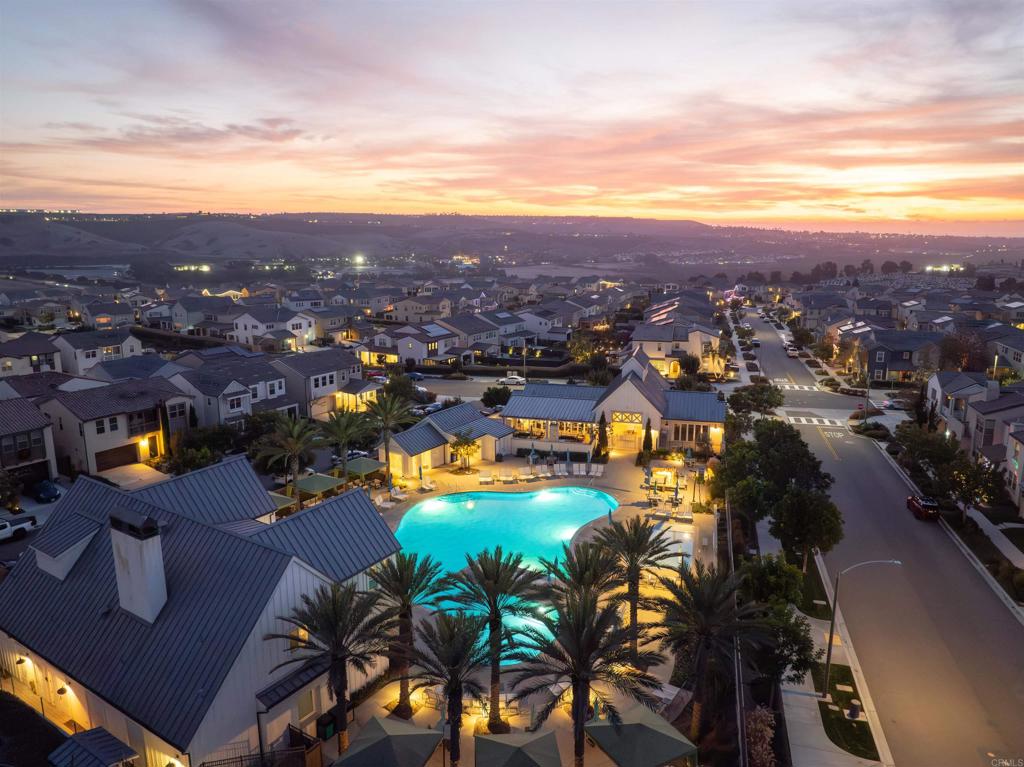 1917 Avenida Echeveria 43