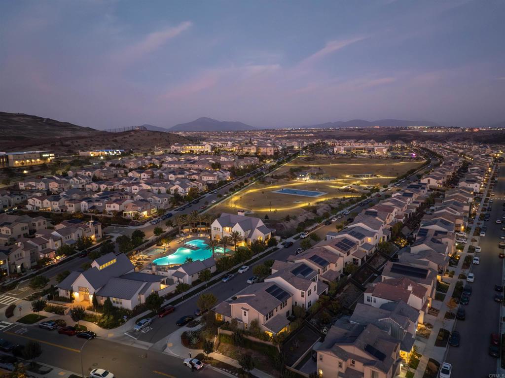 1917 Avenida Echeveria 43