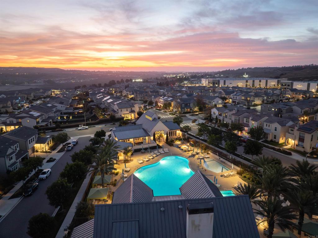 1917 Avenida Echeveria 43