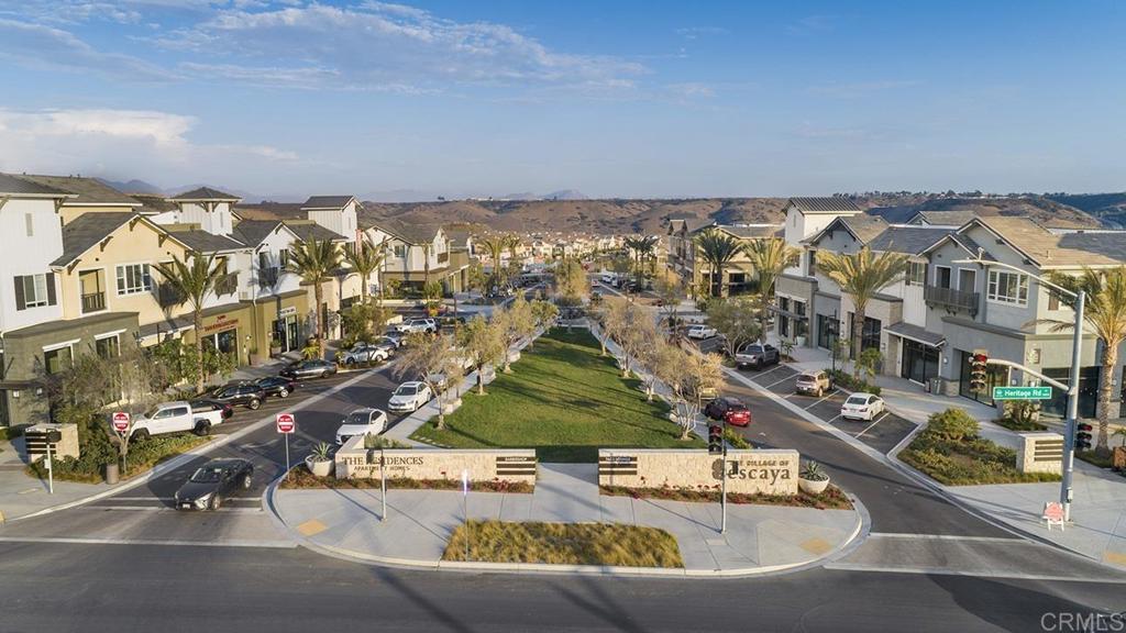 1917 Avenida Echeveria 43