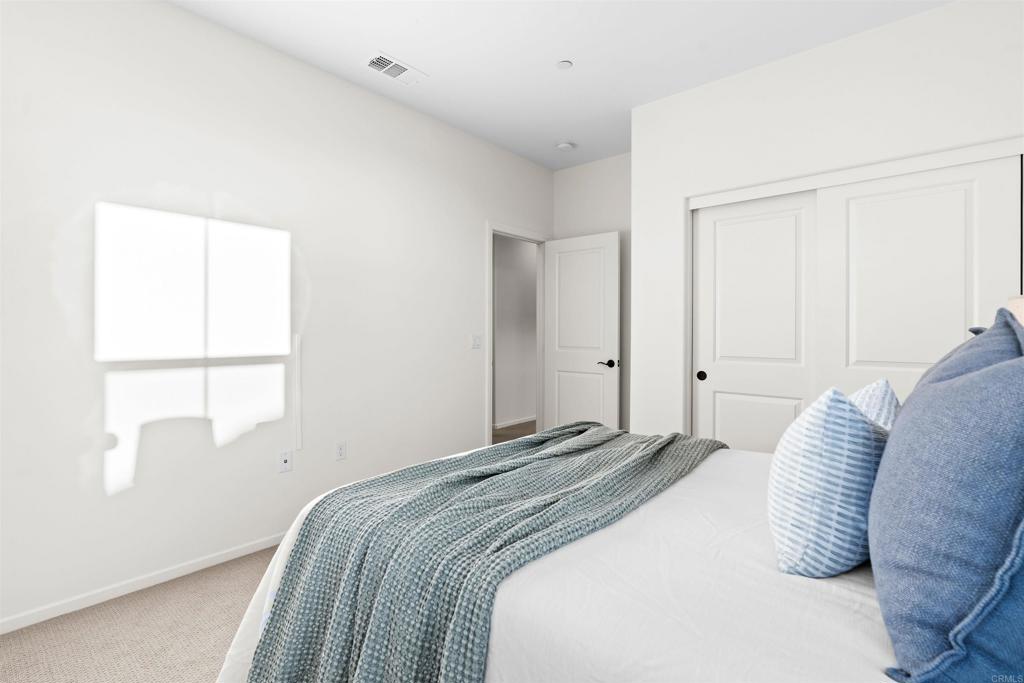 1917 Avenida Echeveria 43