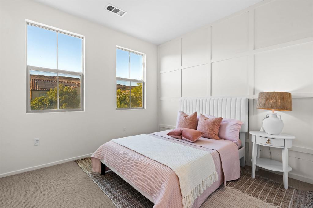 1917 Avenida Echeveria 43