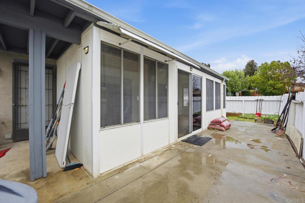 28301 Los Cielos Road