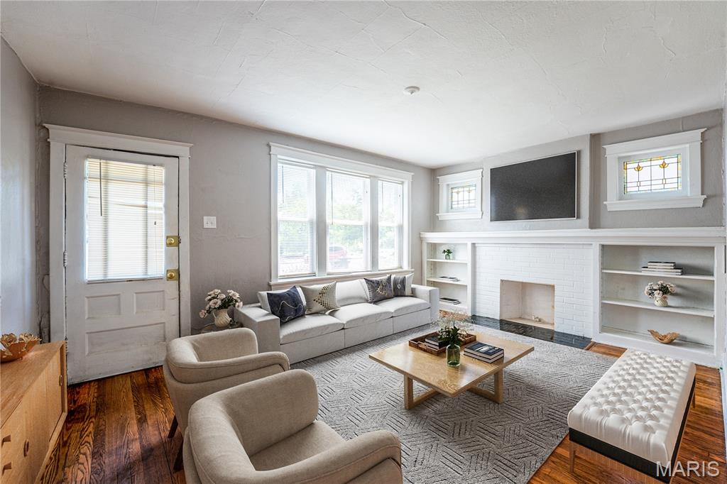 1323 Woodland Drive