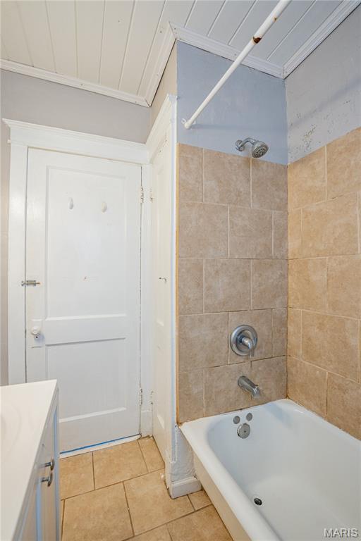 1323 Woodland Drive