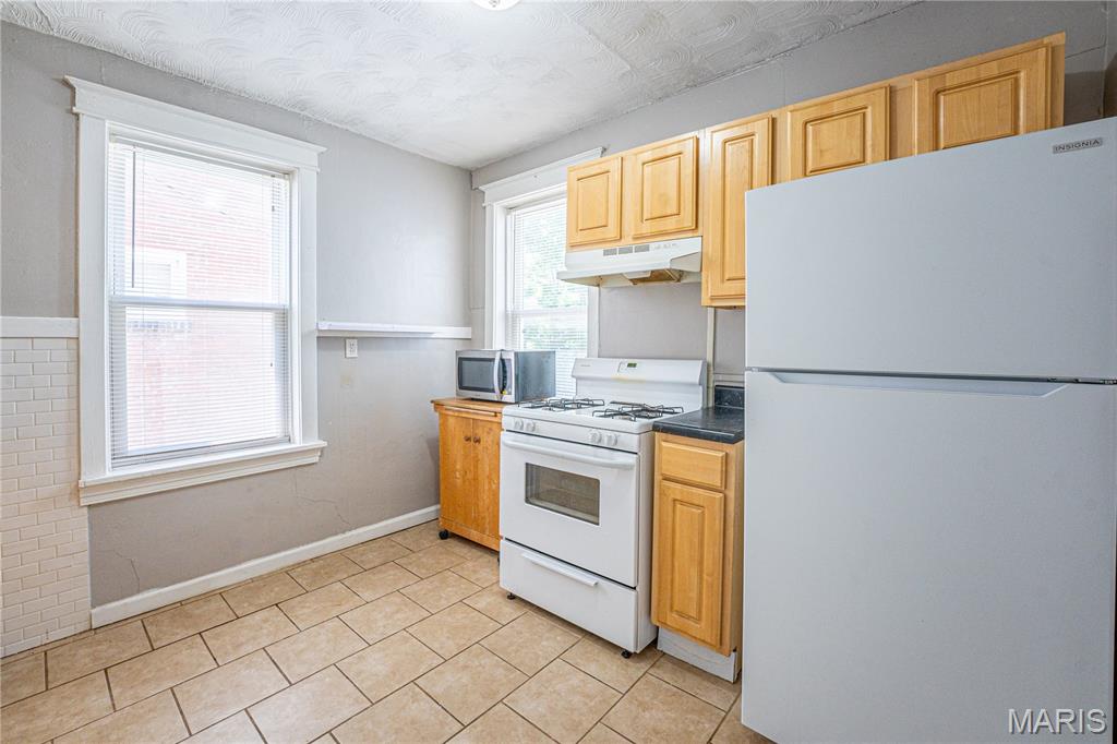 1323 Woodland Drive