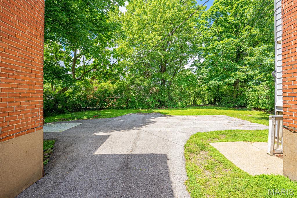 1323 Woodland Drive