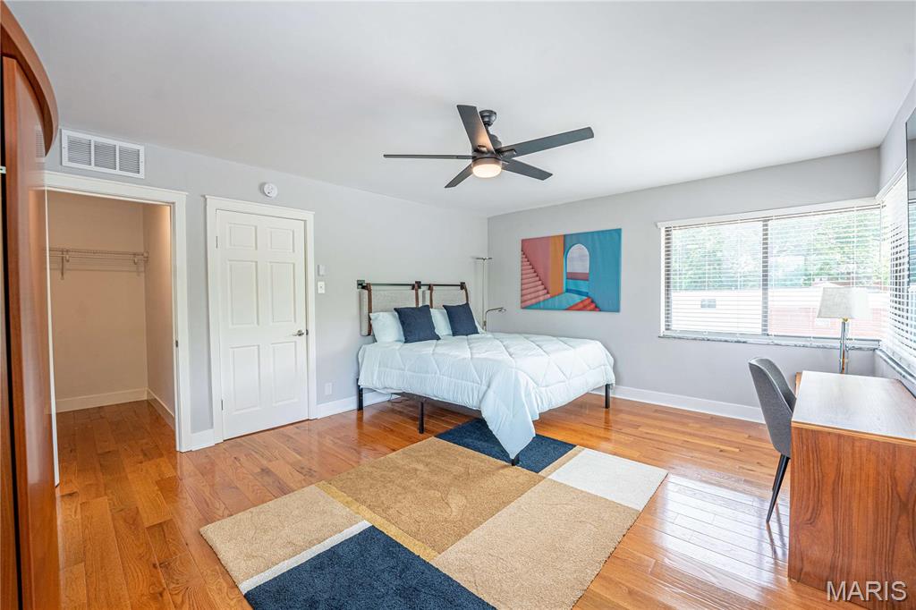 1118 S Laclede Station Road