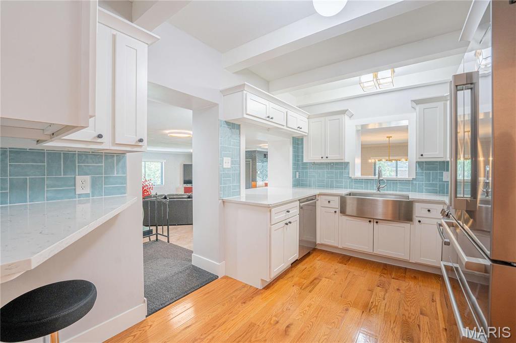 1118 S Laclede Station Road