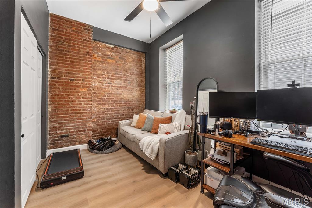 2211 Menard Street Unit: R