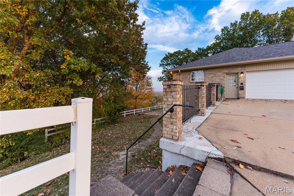 4344 Iron Mountain Bluff