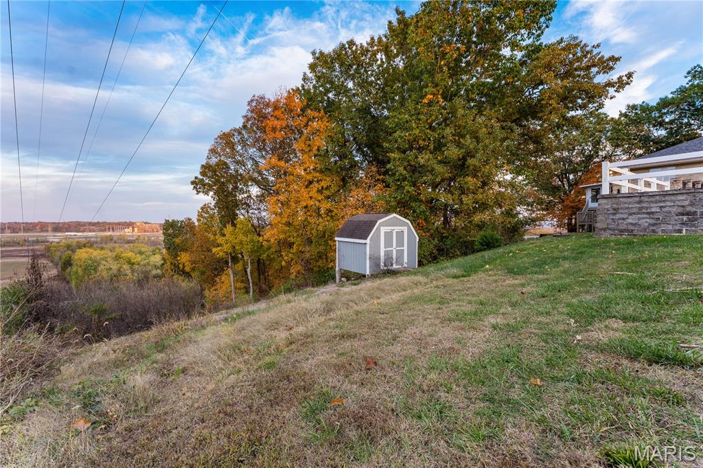 4344 Iron Mountain Bluff