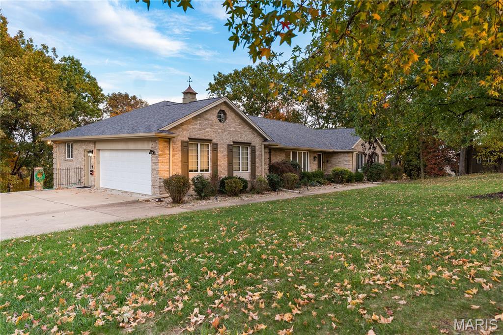 4344 Iron Mountain Bluff