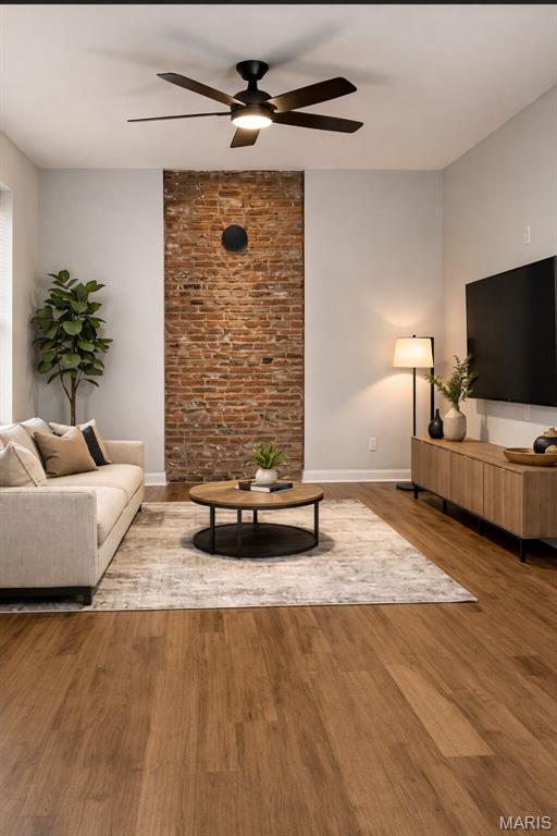 1911 11th st Unit: REAR HOUSE