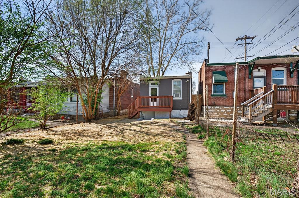 7904 Pennsylvania Avenue