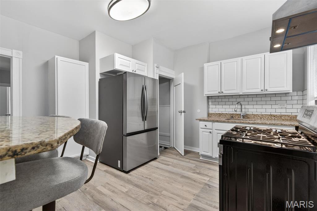 7904 Pennsylvania Avenue