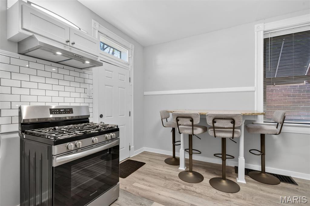 7904 Pennsylvania Avenue